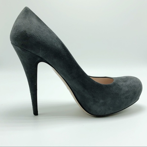 Miu Miu Suede Pump - Picture 1 of 8